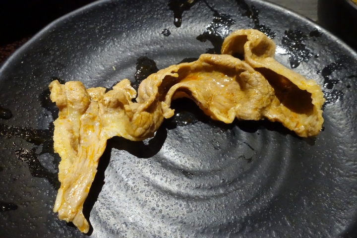 【食記】板橋捷運府中站。文岩文岩燒蜀辣鴛鴦鍋吃到飽