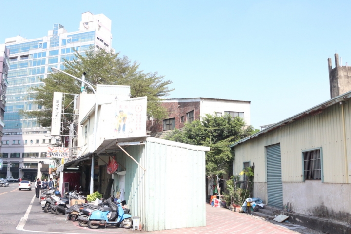 台南中西區-艾波塔:宴會夢幻甜點 狸小路相關品牌