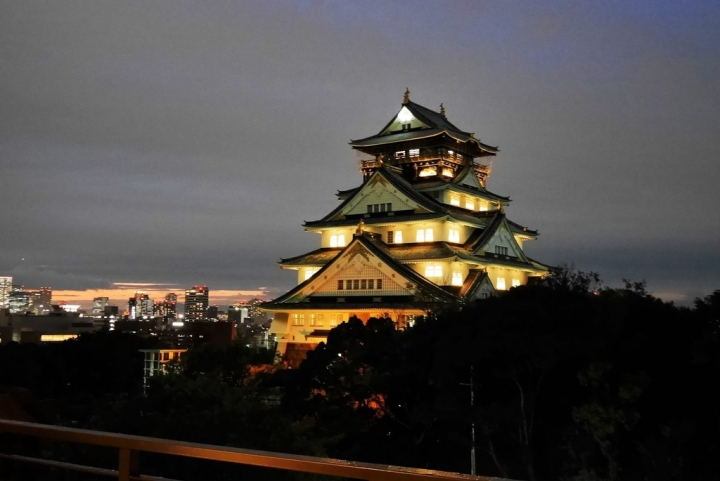 【日本大阪 | 景點】在現代化的古蹟裡欣賞名城風華♢大阪城 x MIRAIZA OSAKA-JO