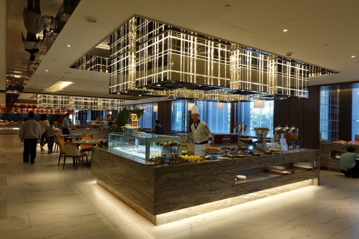 【食記】板橋火車站/板橋凱撒大飯店。朋派自助餐廳buffet吃到飽