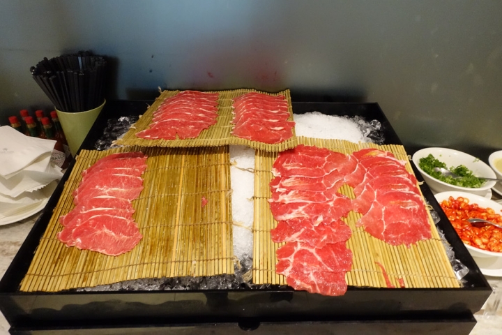 【食記】板橋火車站/板橋凱撒大飯店。朋派自助餐廳buffet吃到飽