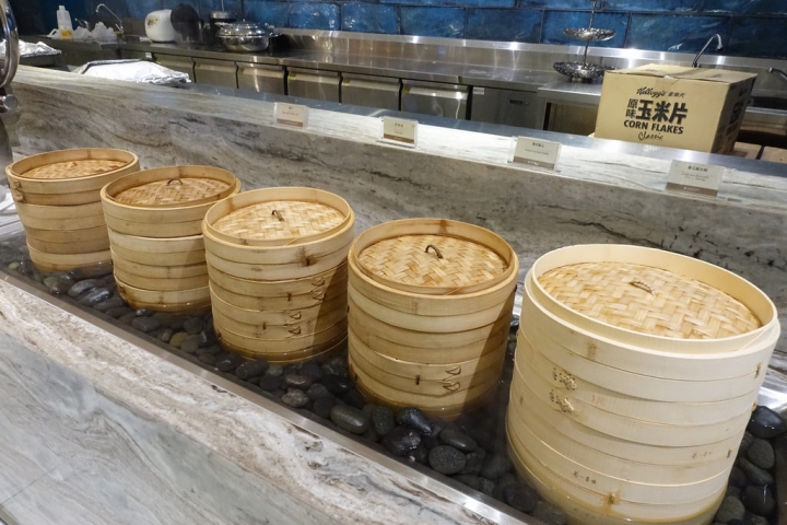 【食記】板橋火車站/板橋凱撒大飯店。朋派自助餐廳buffet吃到飽
