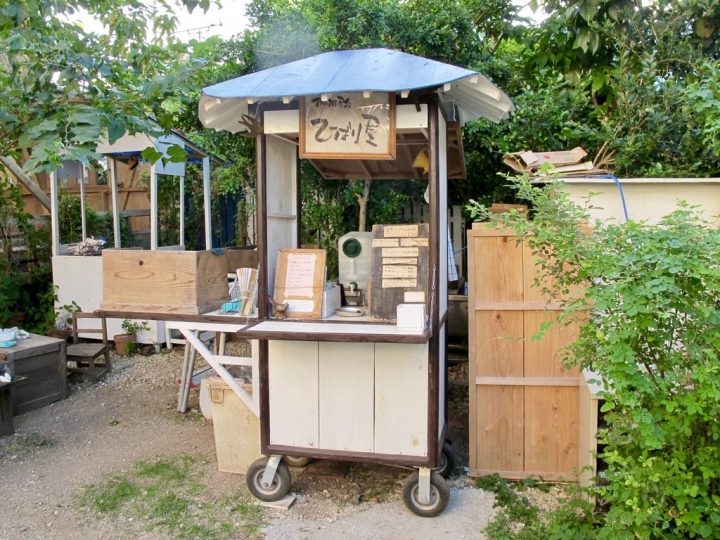 【Okinawa．走跳】沖繩國際通周邊巷弄散策-壺屋通.平和通與牧志市場飯糰