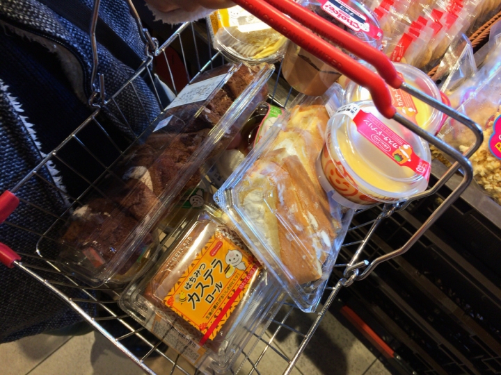 【美食。食記】東京 上野 超便宜的甜點Outlet Domremy 布丁 蛋糕 蜂蜜蛋糕 推薦品項