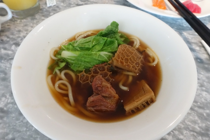 【食記】板橋火車站/板橋凱撒大飯店。朋派自助餐廳buffet吃到飽