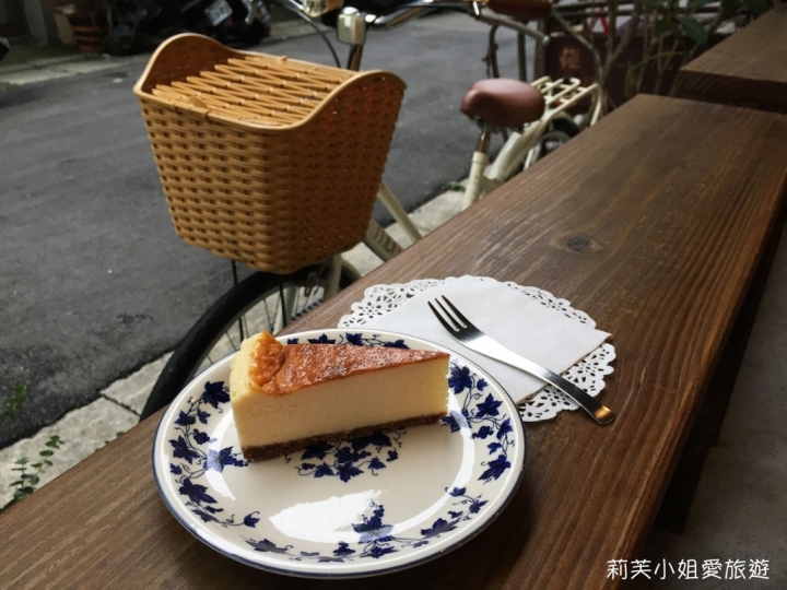 [美食] 台北 Hoto Cafe 日式溫馨咖啡手作甜點店．晶華酒店旁巷弄旁 (中山站)