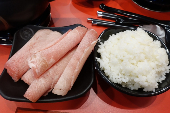 【食記】板橋江子翠站/雙十路美食。老先覺麻辣窯燒鍋雙十店