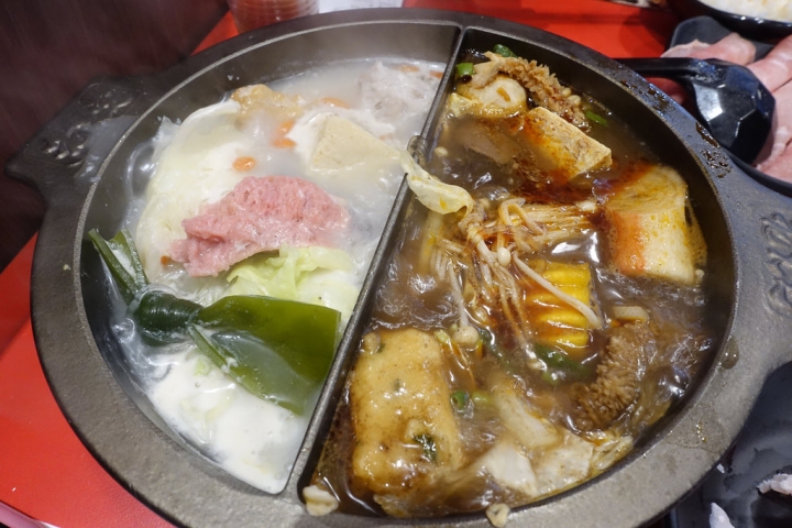 【食記】板橋江子翠站/雙十路美食。老先覺麻辣窯燒鍋雙十店