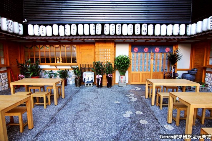 『桃園美食推薦』八斤日式料理(含詳細菜單)/鄰近桃園市政府創意卷壽司讓人驚豔日式風格用餐環境超好拍/桃園平價日本料理餐廳 - Darren蘋果樹旅遊玩樂誌