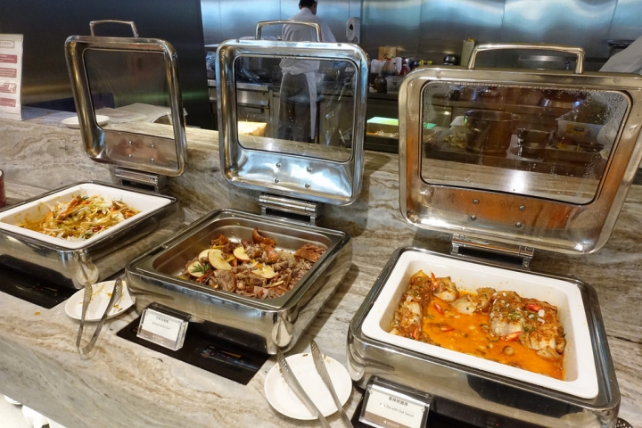 【食記】板橋火車站/板橋凱撒大飯店。朋派自助餐廳buffet吃到飽