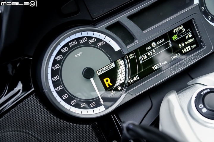 德系帶箱巡航者 BMW Motorrad K 1600 B試駕