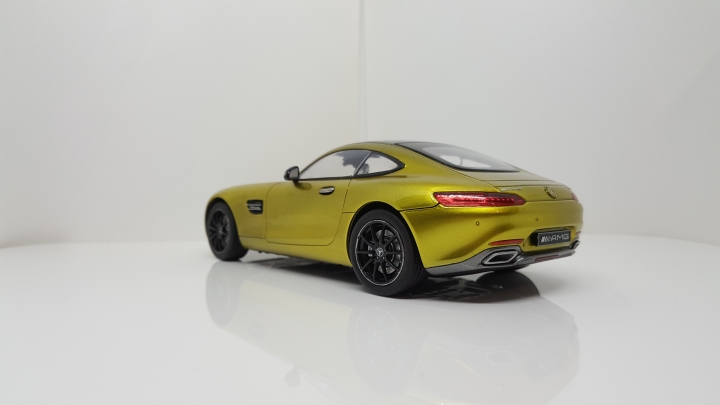 [Revell 1:24] 利華 朋馳 AMG GT Mercedes AMG GT 製作過程