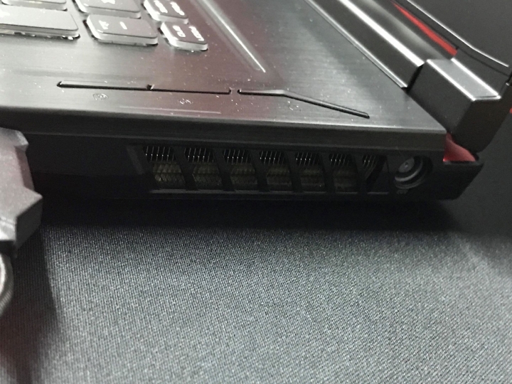 關於msi ge73vr 7rf 的出廠和耳機孔hifi和散熱問題