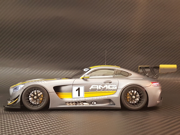 Mercedes AMG GT3 by 田宮TAMIYA
