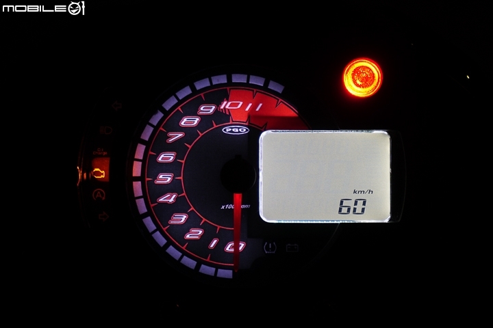 混搭裸把風再起 PGO ALPHAMAX Naked 125試駕