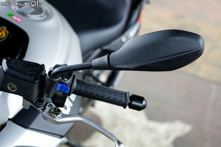 義血敏捷V缸街跑 aprilia SHIVER 900 試駕