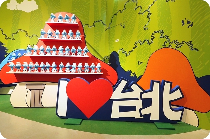 藍色小精靈愛在17特展,就在中正紀念堂等你喔。