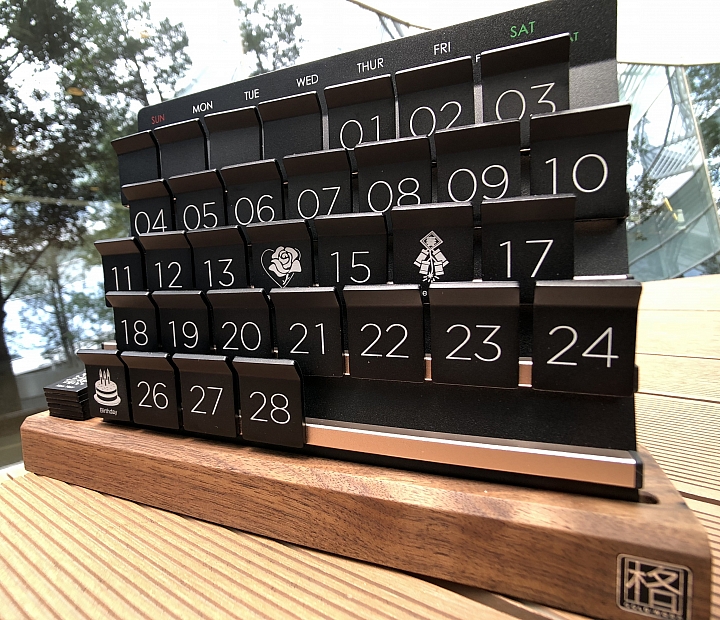 GOLD WOOD Design – Desktop Calendar 開箱
