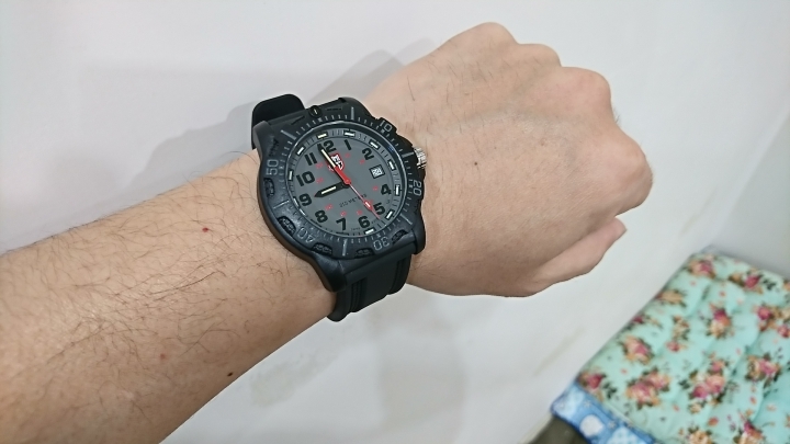 分享： LUMINOX 雷明時 BLACK OPS CARBON 8882 特警系列