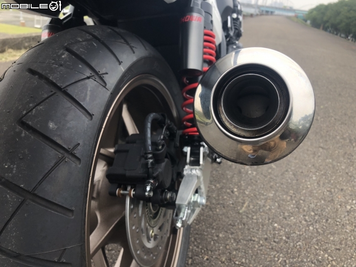 2018 CB400 SF ABS (3/26新增原廠中柱、原廠方型後視鏡）