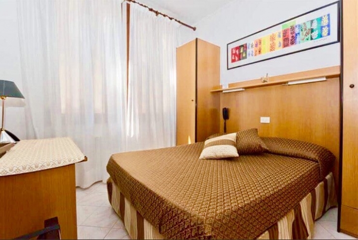 【如何規劃25天的蜜月旅行】 機票+住宿分享   德國.巴黎.義大利.杜拜 四國自助旅行