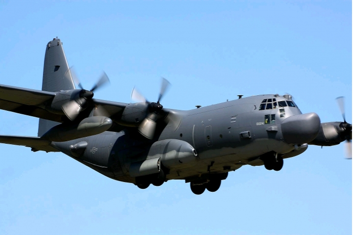 美國空軍 特種作戰司令部所屬MC-130赴南海？！