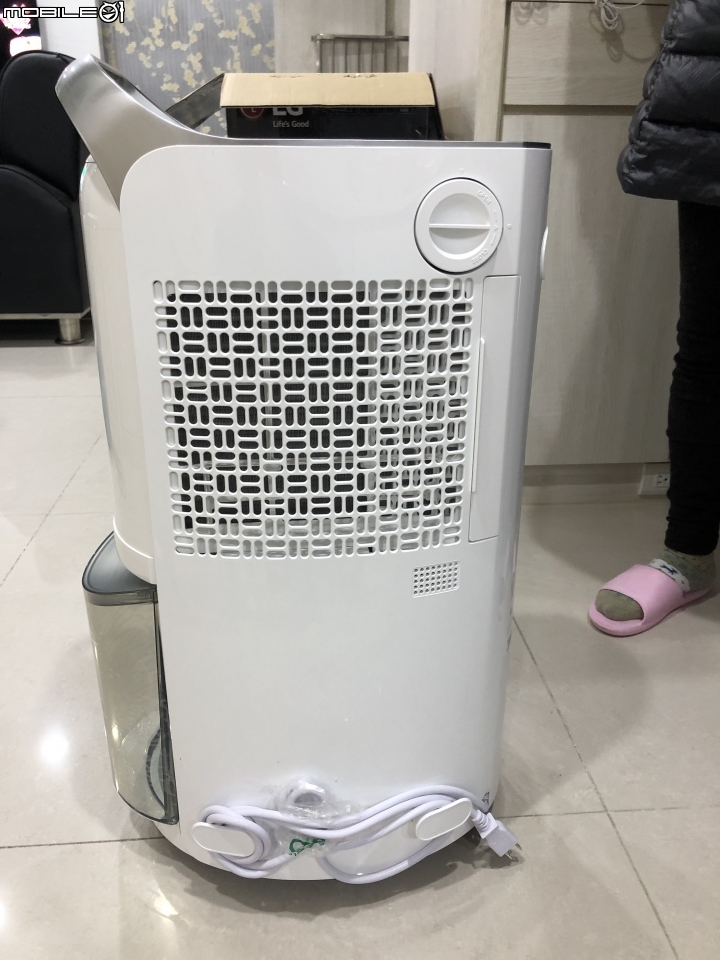 『開箱 』最多用途的除溼機 LG 171QSC1 17公升變頻除濕機 -