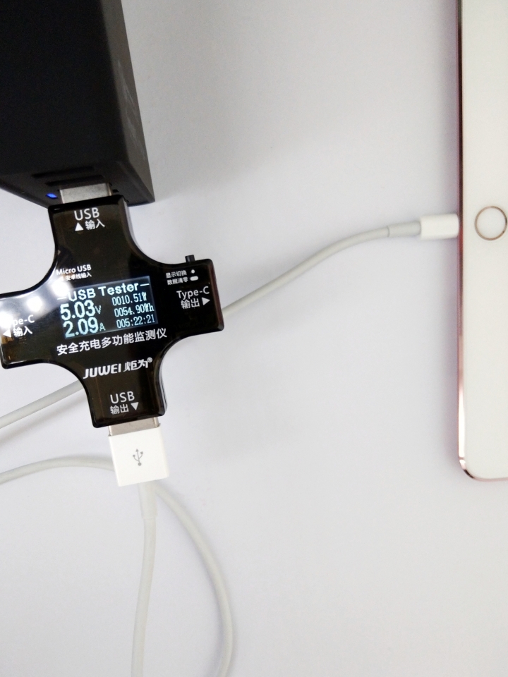 Lightning 充電傳輸線 分享