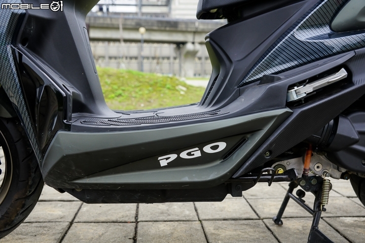 混搭裸把風再起 PGO ALPHAMAX Naked 125試駕