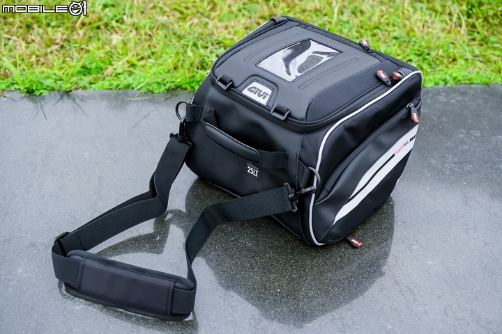 大羊空間擴增 GIVI XStream XS318 龍骨包分享