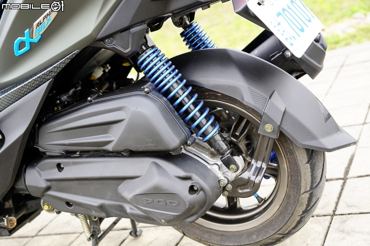 混搭裸把風再起 PGO ALPHAMAX Naked 125試駕