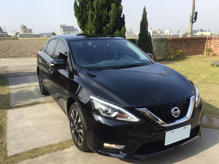 New sentra black-黑仙草小開箱