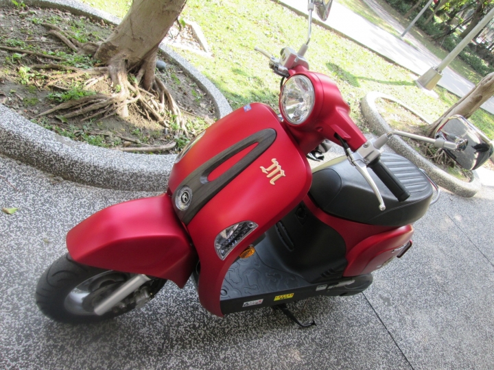 光陽 Kymco Many 110 2016仕樣 麗澤紅 騎乘心得、優缺點分享 (再次更新)