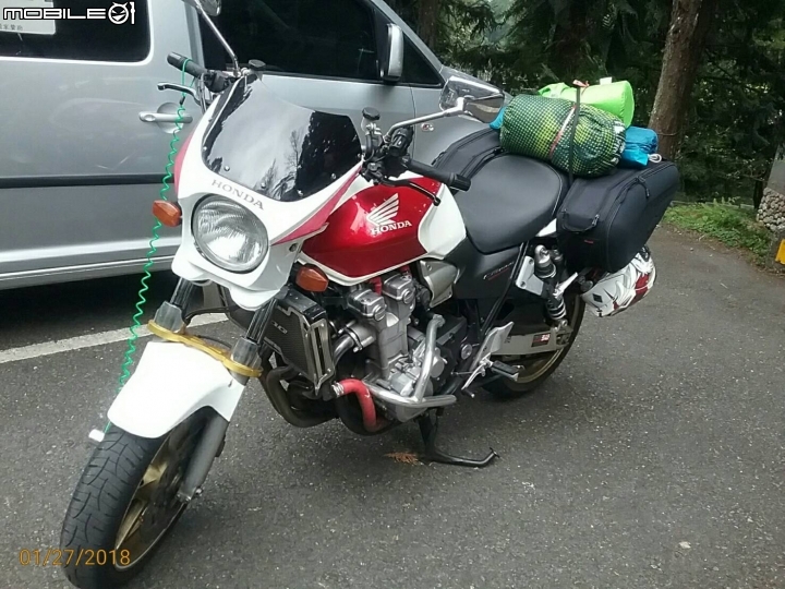 人生首露-重機露營 CB1300SF  溪頭