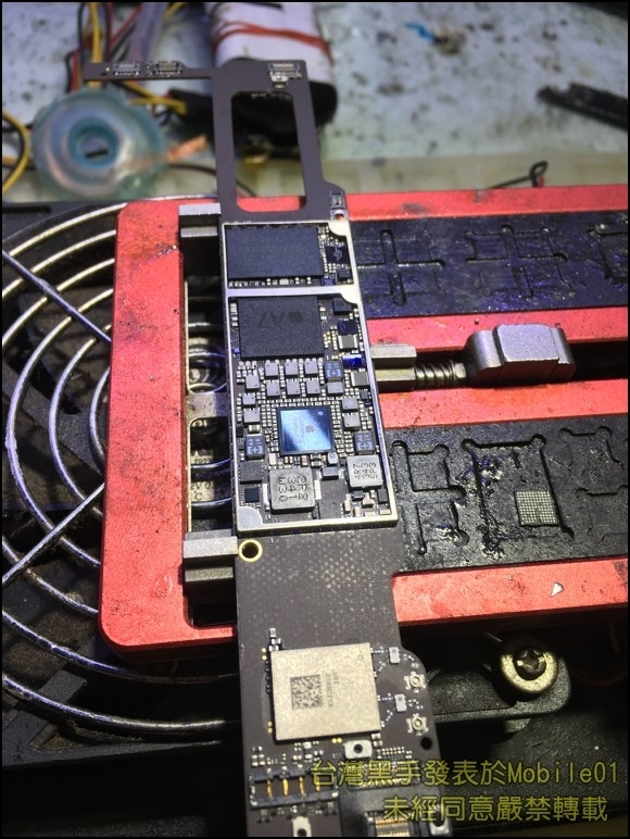 iPad Mini2 刷機出現 未知錯誤 9 4013 故障機維修記錄（圖多不喜勿入）