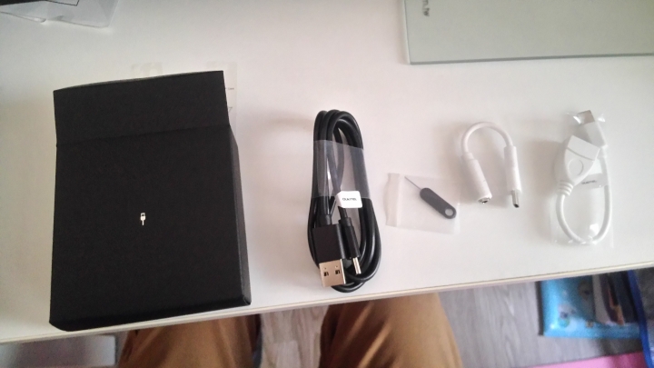 11000MAH 奇葩手機簡單開箱