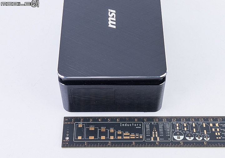 無風扇靜音設計 微星msi Cubi3 Silent迷你電腦試用