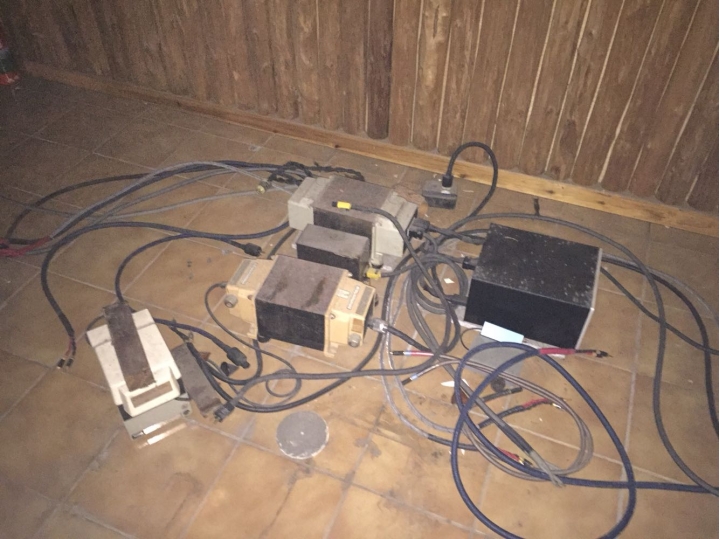 二手擴大機+音響出售問題