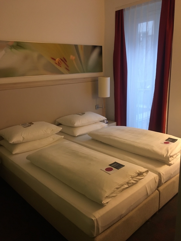 【如何規劃25天的蜜月旅行】 機票+住宿分享   德國.巴黎.義大利.杜拜 四國自助旅行