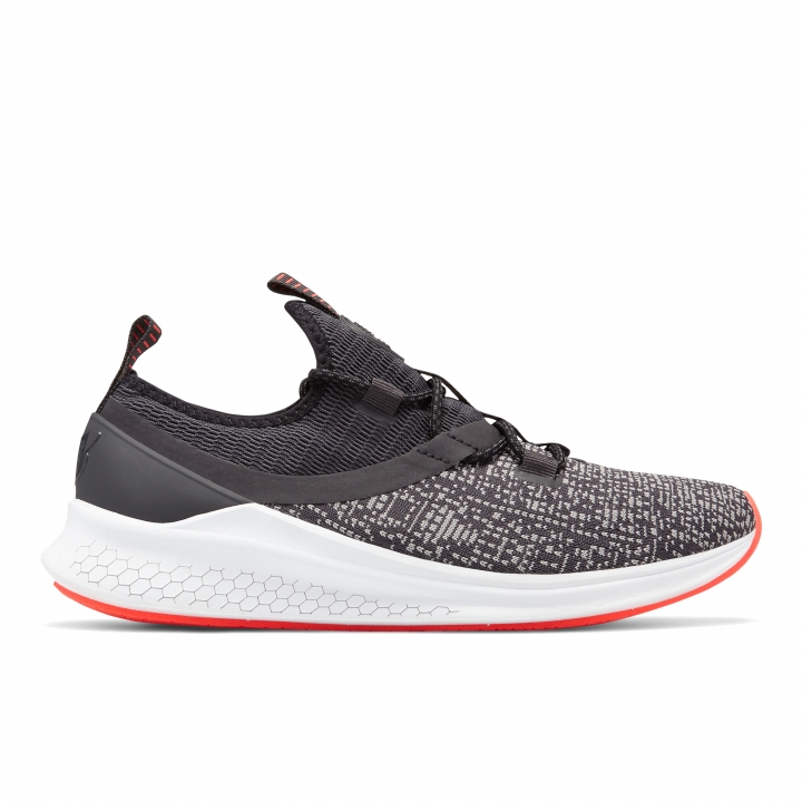 編織鞋款再一發 New Balance再推Fresh Foam LAZR Sport時尚運動系列