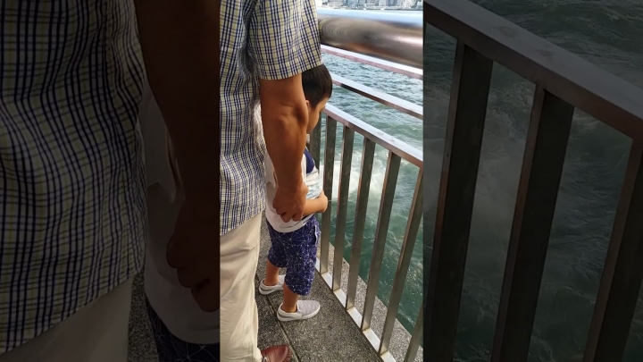 為什麼大陸家長喜歡讓小孩子在公眾場所尿尿?