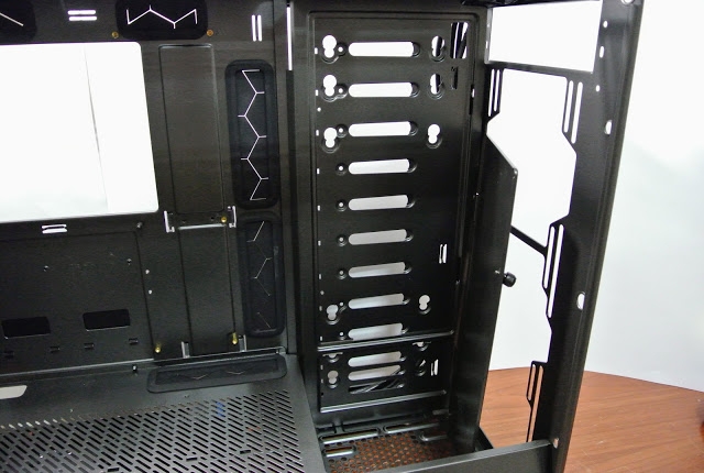 Fractal Design - Define R6 靜音機殼 輕測試