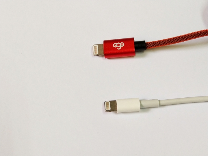 Lightning 充電傳輸線 分享