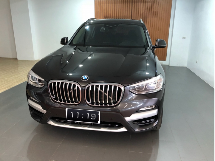 BMW G01 X3 開箱