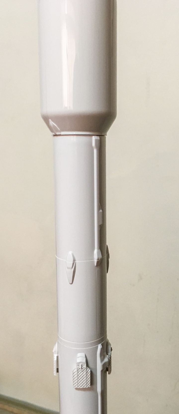 【開箱】SpaceX - 獵鷹九號模型(Falcon 9)