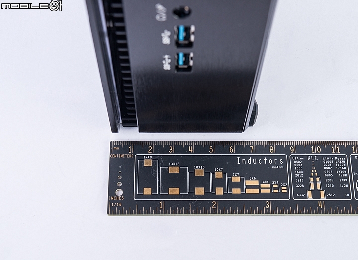 無風扇靜音設計 微星msi Cubi3 Silent迷你電腦試用