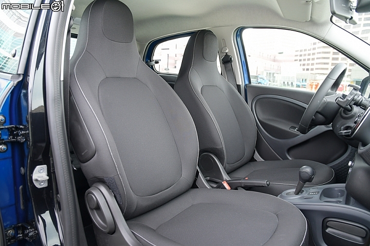 科技概念擴充智慧性能 smart forfour 66KW Passion