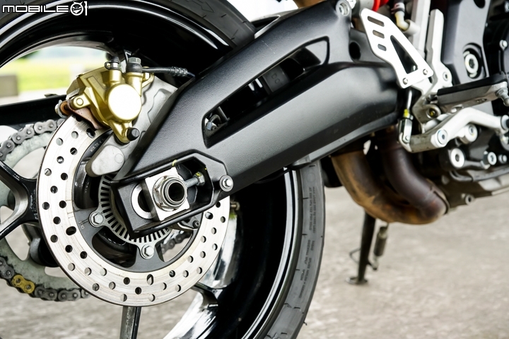 義血敏捷V缸街跑 aprilia SHIVER 900 試駕