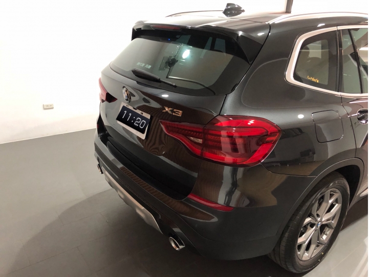 BMW G01 X3 開箱