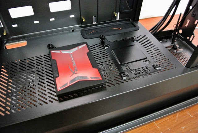 Fractal Design - Define R6 靜音機殼 輕測試